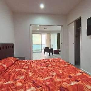 Grand King Suite